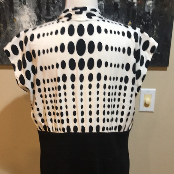 Alfani Black and White Polka Dot Empire Waist Pleated V Neckline Dress-Size 16 - Picture 7 of 10